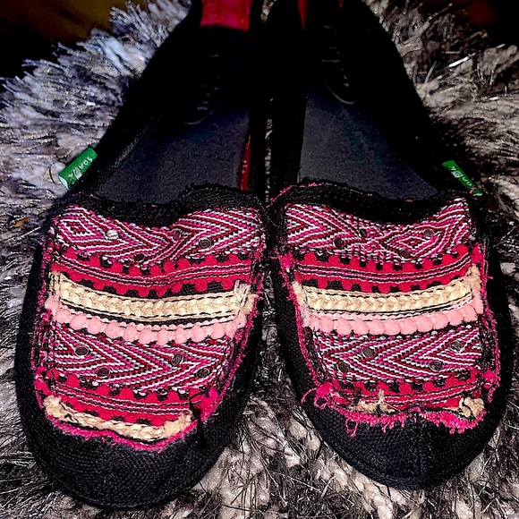 Sanuk Boho Loafer Moccasins - Picture 3 of 5